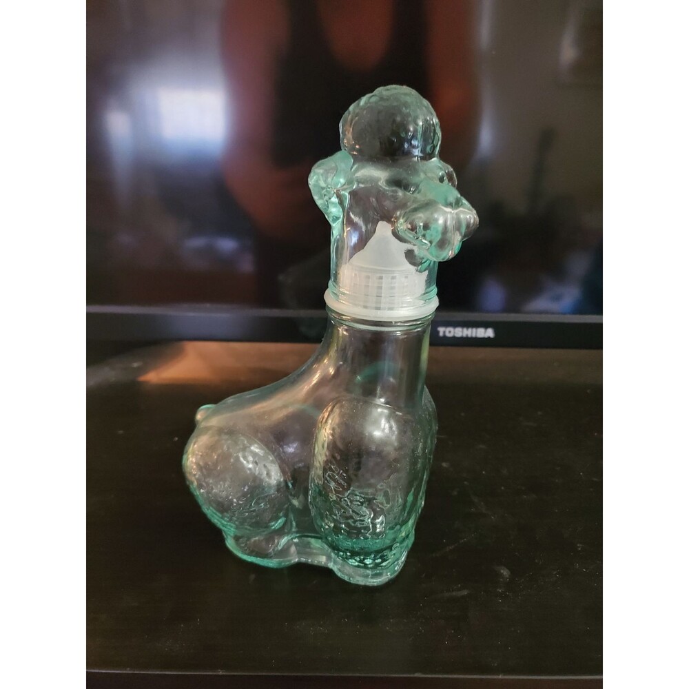 Llama shaped oil dispenser